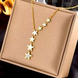 GOLD STAR NECKLACE (Stainless Steel)NWTS